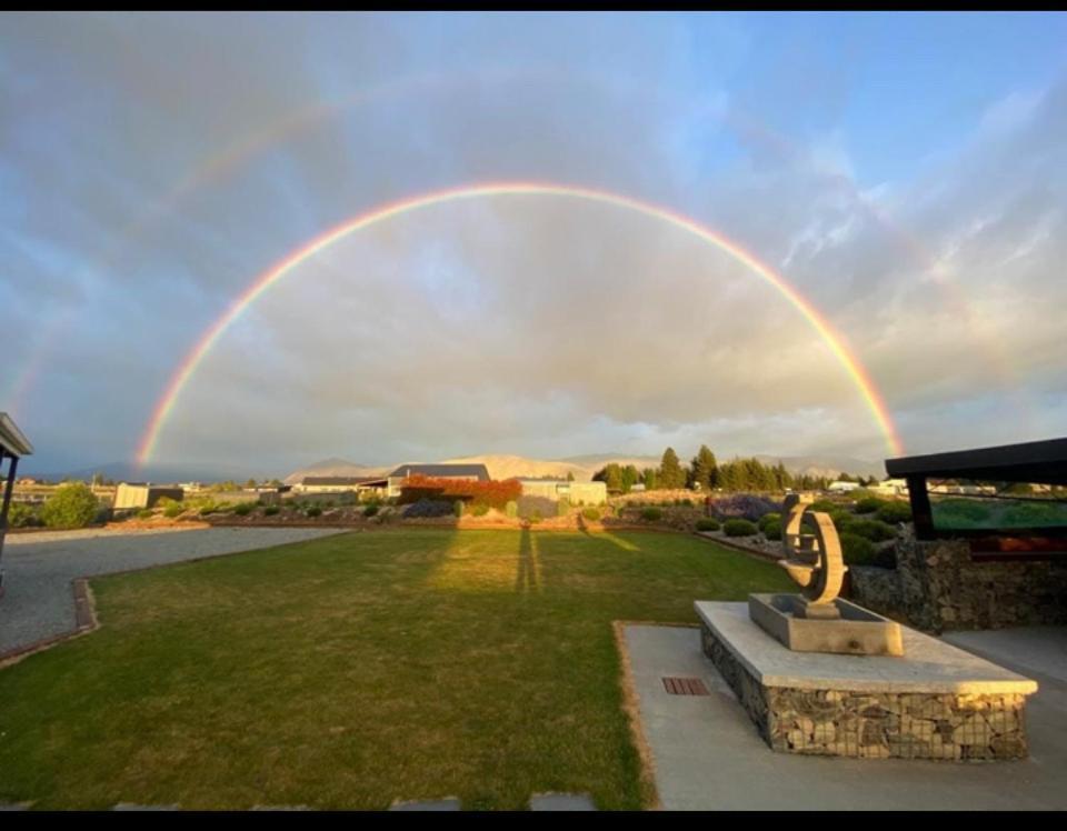 Lh Twizel Fountain Retreat Villa Exterior photo